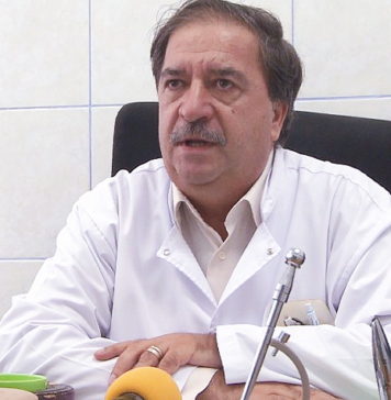 Dr. Renică Diaconescu, medic neurolog -“Nu ştiu de ce programul de tromboliză nu funcționează şi la SCJU Craiova, însă este o mare pierdere. Poți salva vieți. De acest lucru depinde dacă un om rămâne o viață întreagă paralizat sau dacă se întoarce la serviciu!”