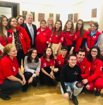 “Darul unei seri de iarna”-eveniment caritabil organizat de colegii din Radio Oltenia Craiova pentru sprijinirea copiilor Centrului de Zi ” Egal” Crucea Rosie Craiova!