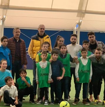 Zeci de copii instituționalizați au primit cadouri de Crăciun în cadrul evenimentului caritabil “In decembrie dăruim prin sport”