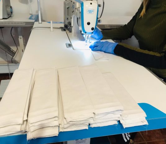Un atelier de croitorie din Craiova doneaza masti de protectie din bumbac, reutilizabile, Spitalului de Boli Infectioase si Pneumoftiziologie “Victor Babes”