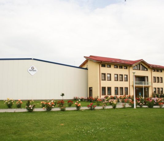 Solidaritate pentru sănătate! Compania „TOPGEL” din Cârcea ajută personalul medical și spitalele din Craiova. Aceasta a donat suma de 15.000 de euro pentru achiziționarea de echipamente de protecție.