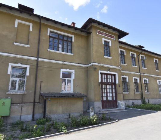 Ambulatoriul Spitalului Clinic Municipal Filantropia Craiova va fi reabilitat în urma finanțării cu fonduri europene nerambursabile. Valoarea contractului este de peste 4 mil. lei
