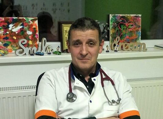 Dacă la începutul pandemiei numărul copiilor pozitivi a fost de 1-2/lună, acum identificăm câteva cazuri pe săptămână”, declară pediatrul Radu Diaconu