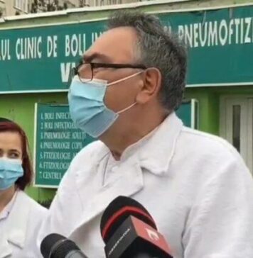 Conf. Univ. dr. Iulian Diaconescu, seful Clinicii Adulti 2, Spitalul Victor Babes Craiova a fost primul medic craiovean vaccinat impotriva virusului Sars Cov 2
