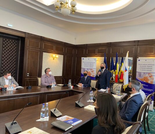 Peste 50.000 de persoane din Oltenia vor avea acces gratuit la servicii medicale de preventie a cancerului colorectal