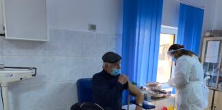 Oameni ca mine: Caravana națională a vaccinării, o nouă campanie de informare în masă a ajuns în Dolj