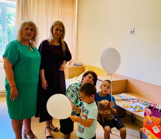 Astăzi, copiii internați în compartimentele de Neurologie Pediatrică și Psihiatrie Pediatrică-Spitalul de Neuropsihiatrie Craiova, au primit jucării, baloane și dulciuri din partea Asociației “Ziarul Sănătatea”