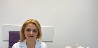 Echipa Centrului de Reumatologie Craiova, coordonată de dr. Cristina Criveanu – șef de lucrări la UMF Craiova, medic primar reumatolog, doctor in știinte medicale, oferă începând din această lună, consultații într-o locație nouă, situată pe Strada Împăratul Traian, nr. 18 din Craiova
