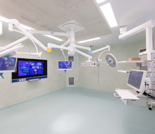Noul bloc operator pentru chirurgie de urgență și endoscopie de la Spitalul “Marie Curie” din București a fost finalizat în urma unei investiții de 1,25 milioane Euro